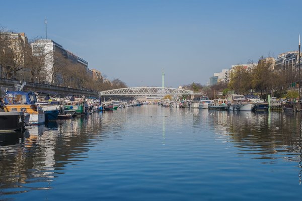 Réussir vos événements d'entreprise en louant une péniche