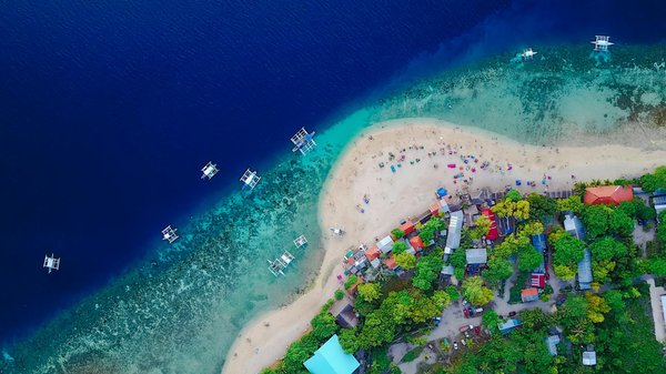 Où trouver les plus belles plages secrètes des Philippines pour une escapade isolée ?